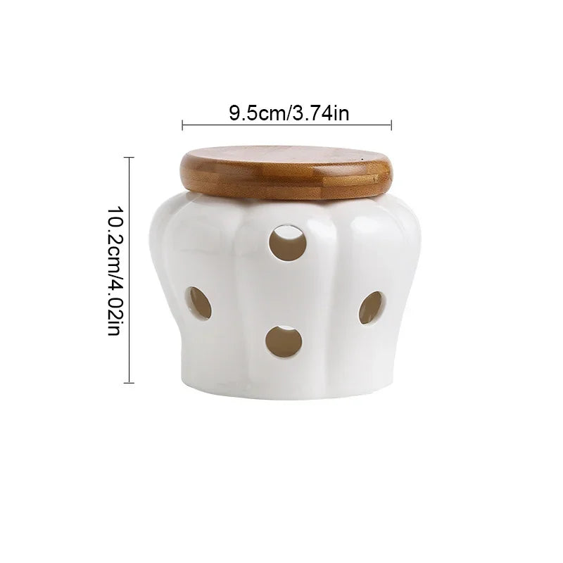 Hollow Openwork Ceramic Garlic Storage Jar with Lid Pumpkin shape Garlic Head Ginger Chili Pepper Storage Jars Candle Lampshade