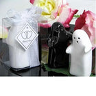 Ceramic Ghost Funny Mini Pepper Salt Pot Seasoning Pot Creative Hug Little Couple Home Artcraft Bottle Jar Wedding Gift Ornament