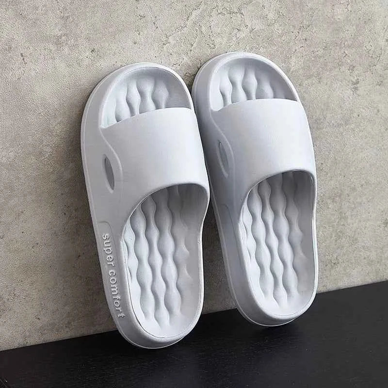 Fashion Men's Summer Ligtweight EVA Indoor Home Sandals Slippers Shoes Men Slippers Outdoor Students Women Comfortable Slides